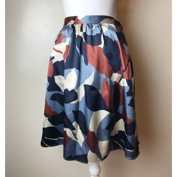 Simply Vera Vera Wang Dresses & Skirts - Simply Vera • Blue Floral Pattern Skirt